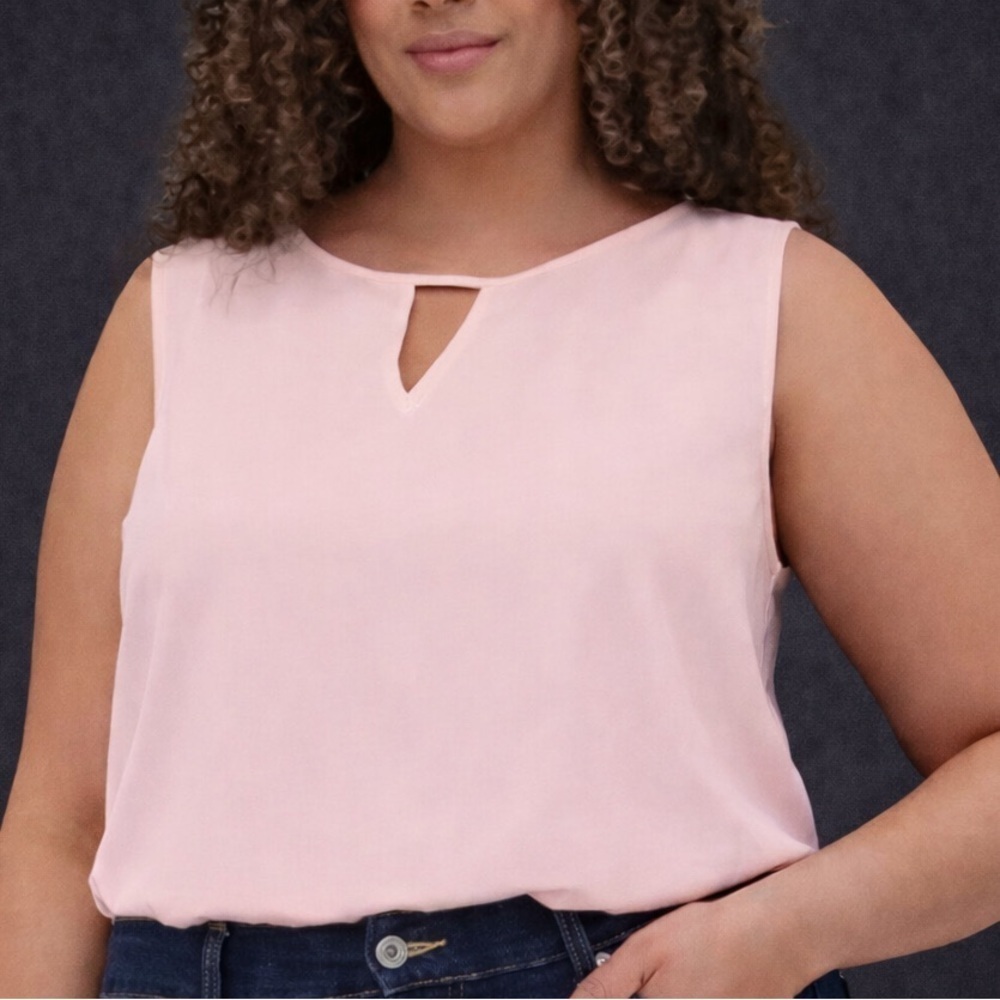 Torrid Baby Pink blouse, size 00x - Picture 12 of 12